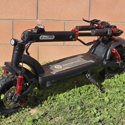 Isinwheel GT2 Off-roading e-scooter