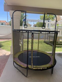 5FT Trampoline - Indoor/Outdoor Use with Enclosure Net, Adjustable Gymnastics Bars