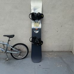 Snowboard