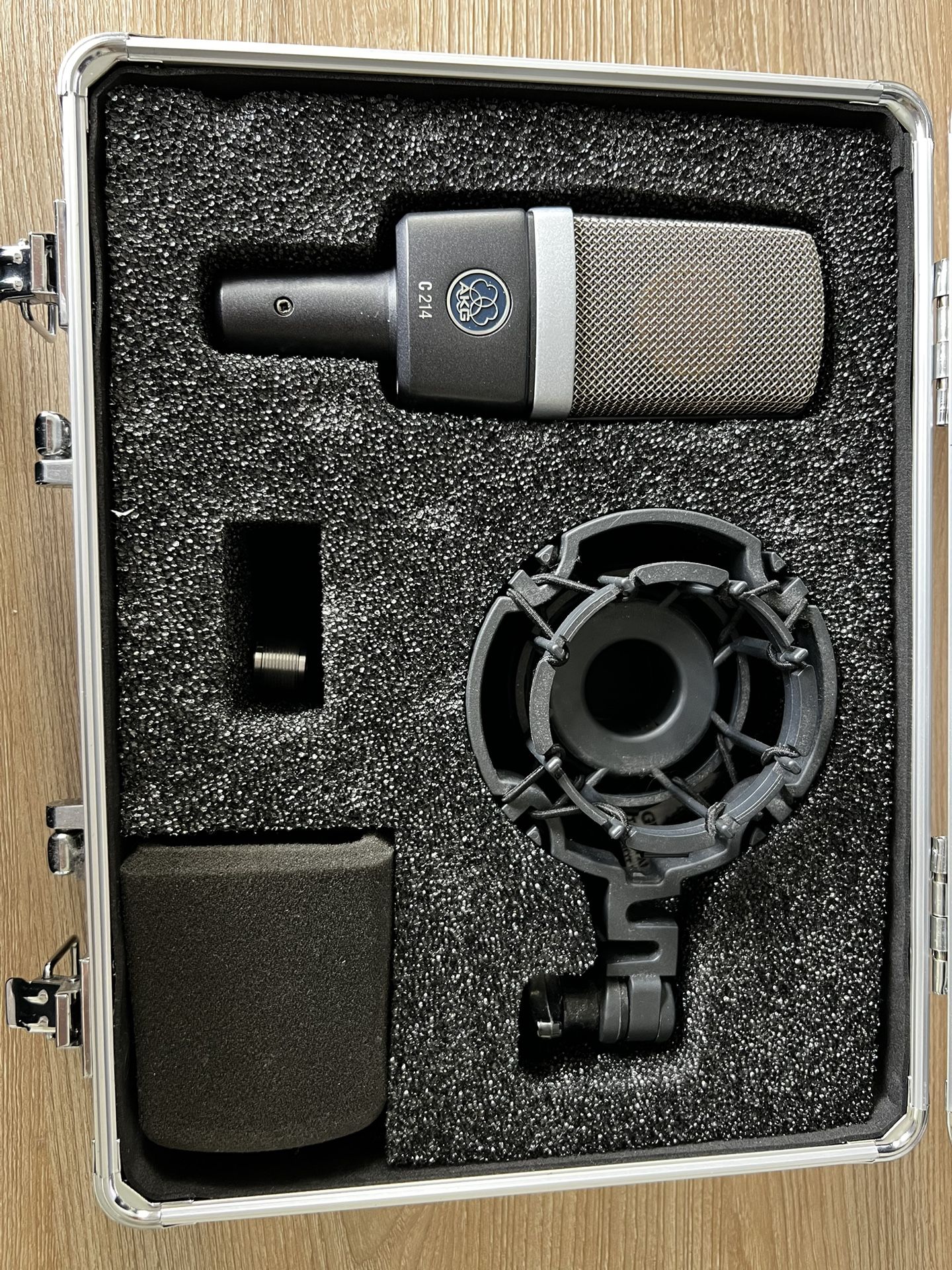 AKG C214 Microphone