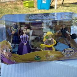 Disney Tangled Adventure Figurine Set 