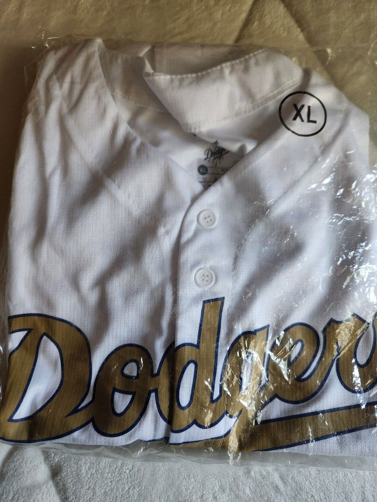 Tommy Edman Gold Jersey 06/18 vs Padres