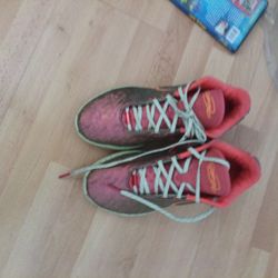 LeBron 21 "Queen Conch" Size 8 Mens