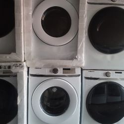 New Samsung 4.5cu Ft Front Load Washer And Stackable Electric 220volt Dryer Set With Steam 