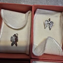 Charm James Avery Nuevos Con Su Caja Y Bolsa 50 Each 
