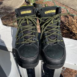 Waterproof Boots Men's Size 7