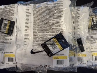 NEW Nike Women’s Lacrosse Shorts – Size Small – 8 Pairs