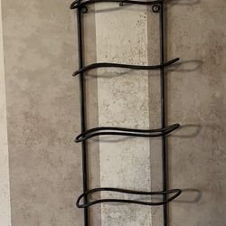 6 Bottle Wall Mounted Wine Rack