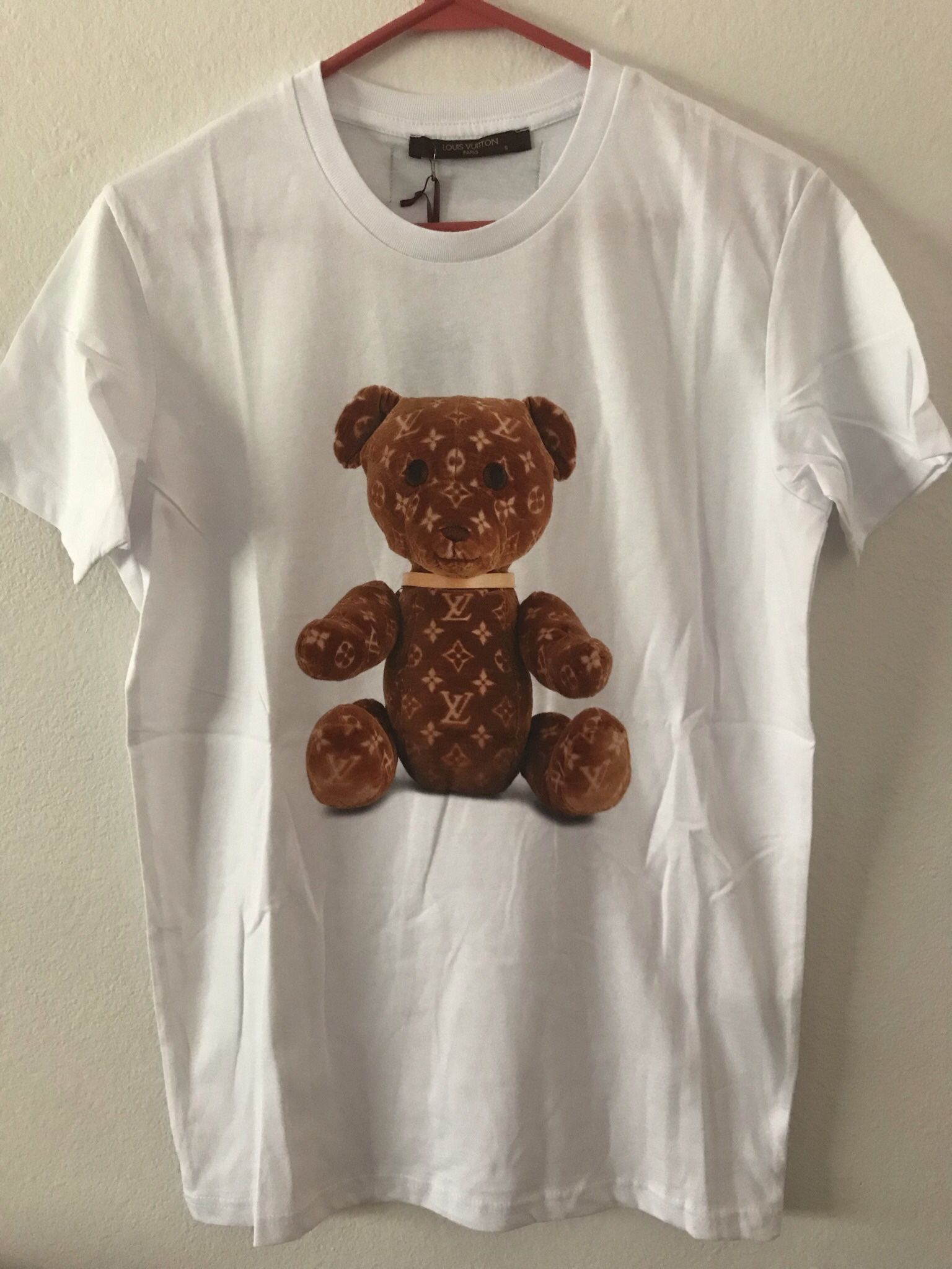 L Vuitton T-shirt 