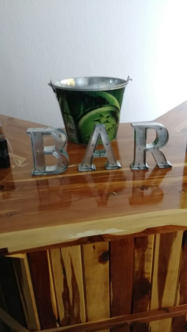 Cedar bar for Sale in LAKE CLARKE, FL - OfferUp