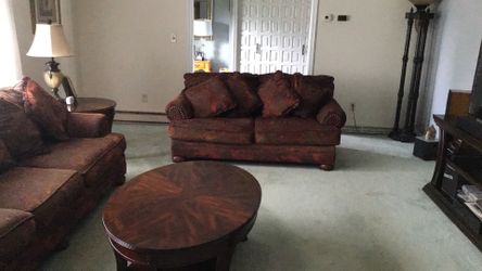 Sofa/Loveseat