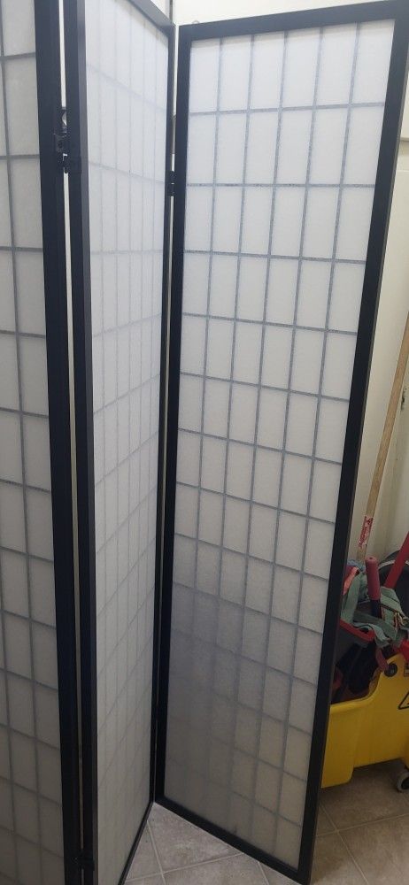 Room Divider