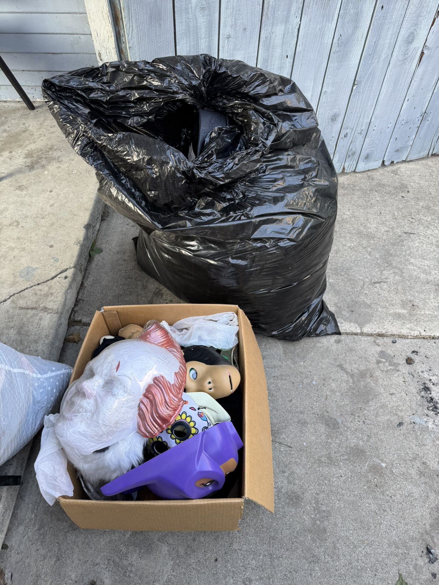 Free Bags Of Mixed Halloween Costume Pieces And Masks (must Take All)