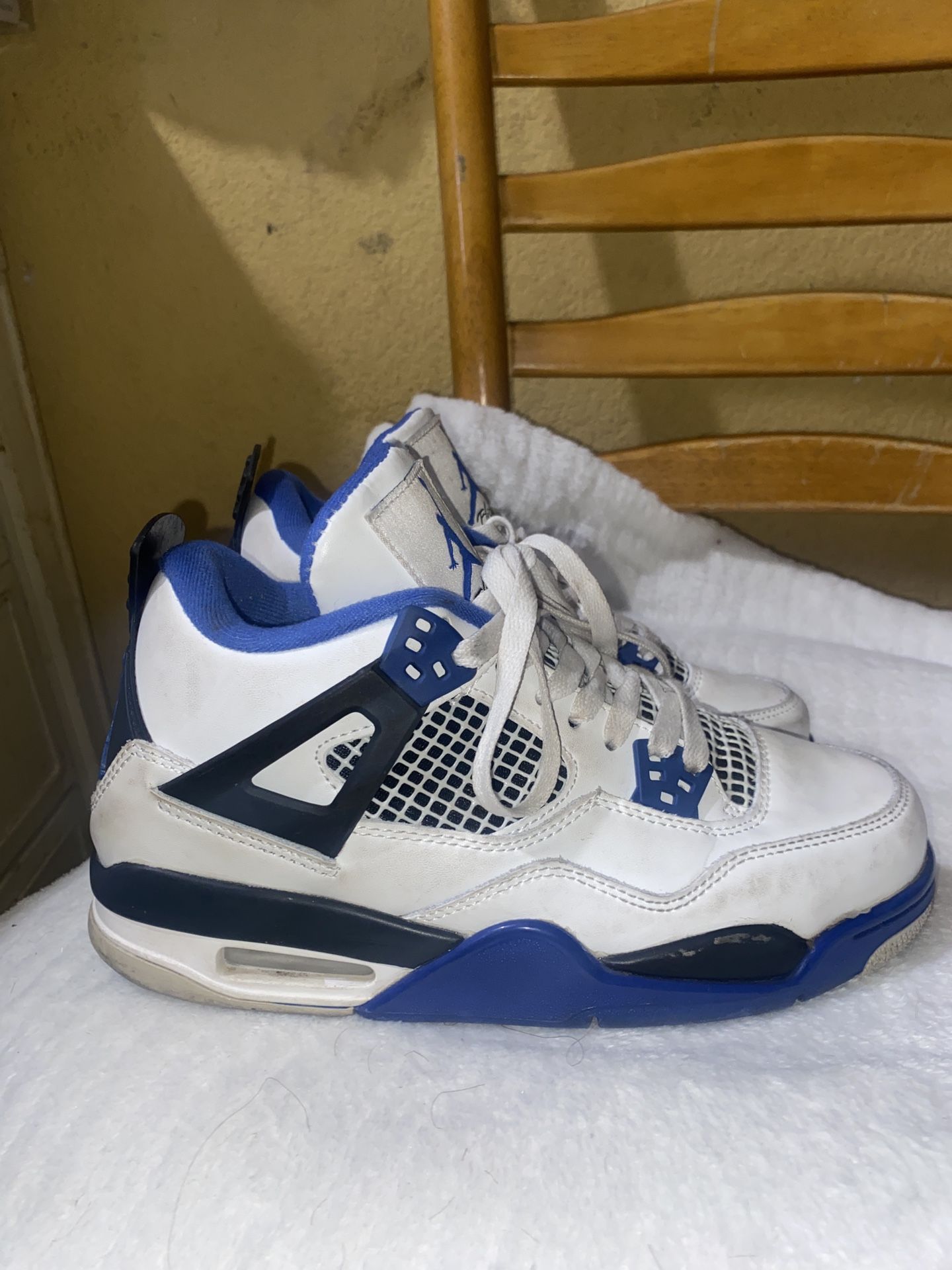 Jordan 4’s