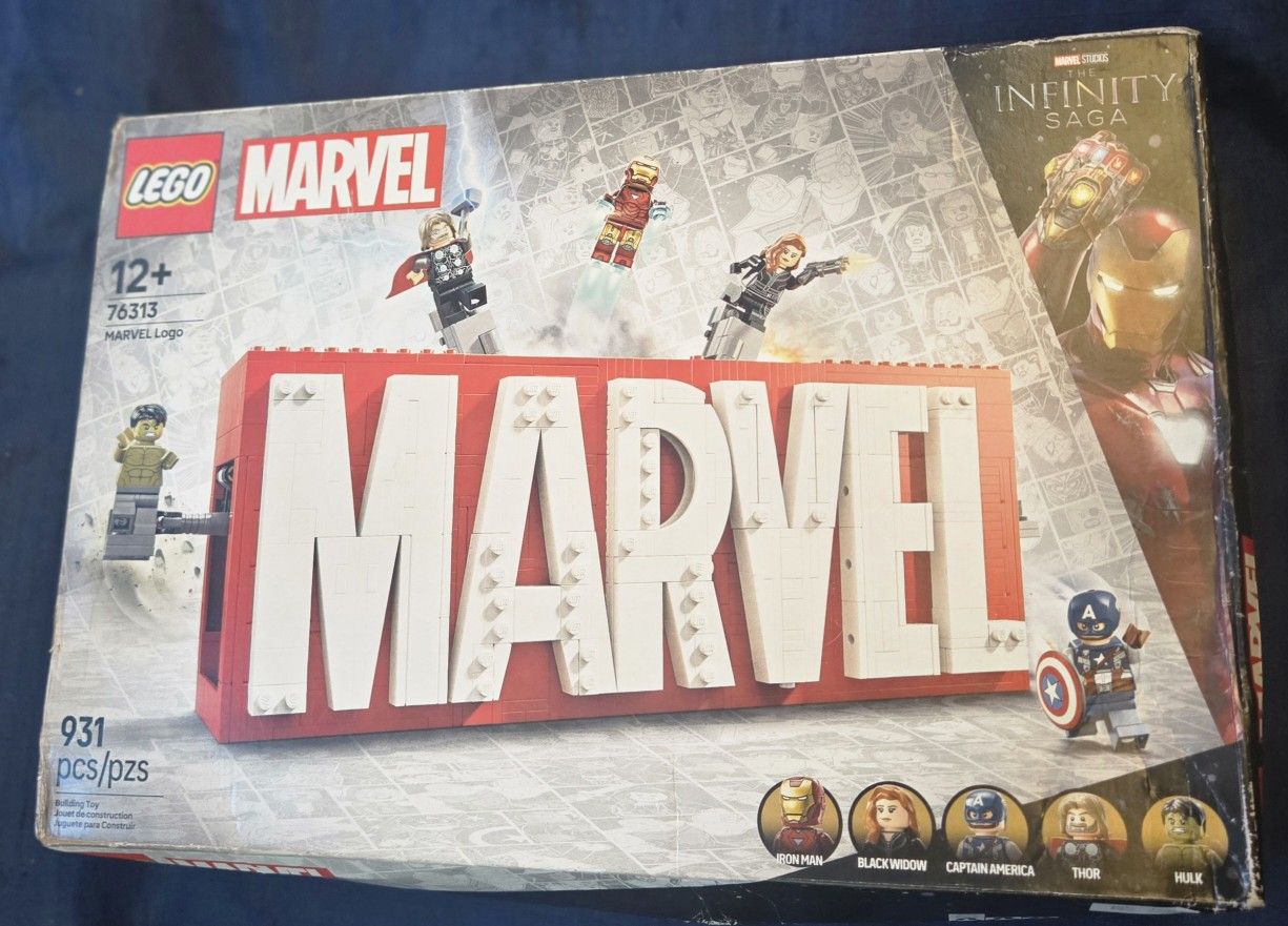 LEGO Marvel Model Kit (76313)