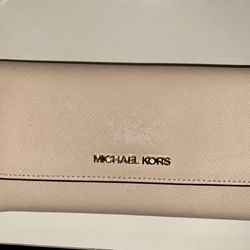 Michael Kors Jet Set Large Trifold Wallet, Cream Color 