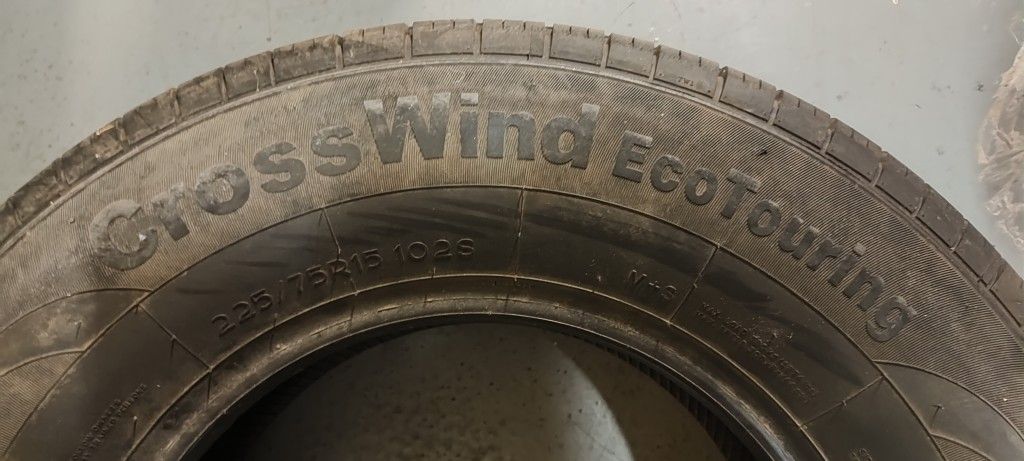 Linglong  Crosswind Eco Touring 225/75R15 102S  