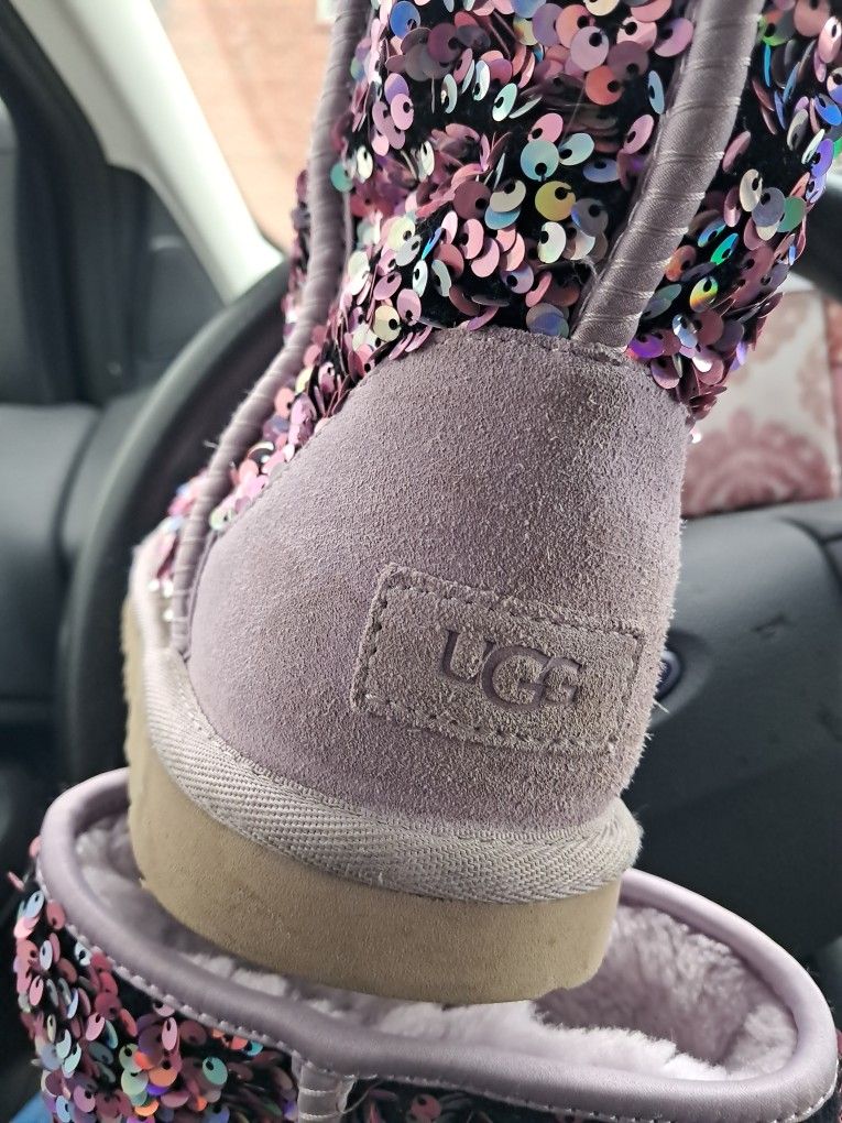 Uggs Boots Size 8 35.00