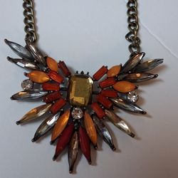 Coctail Nackleses Green And Orange Color 