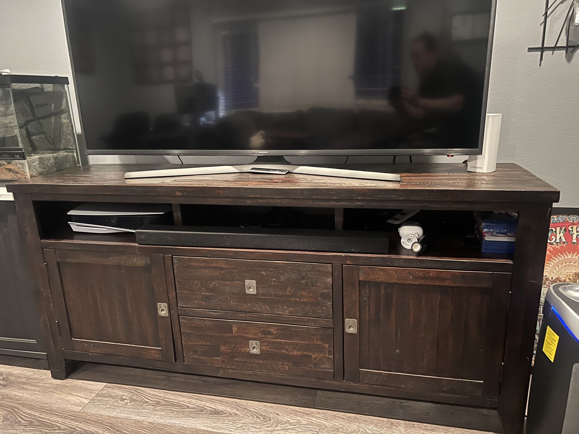 Living Spaces TV Stand