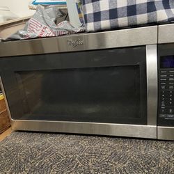Whirlpool Large Microwave