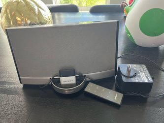 Bose Sound Dock Wireless Bluetooth speaker