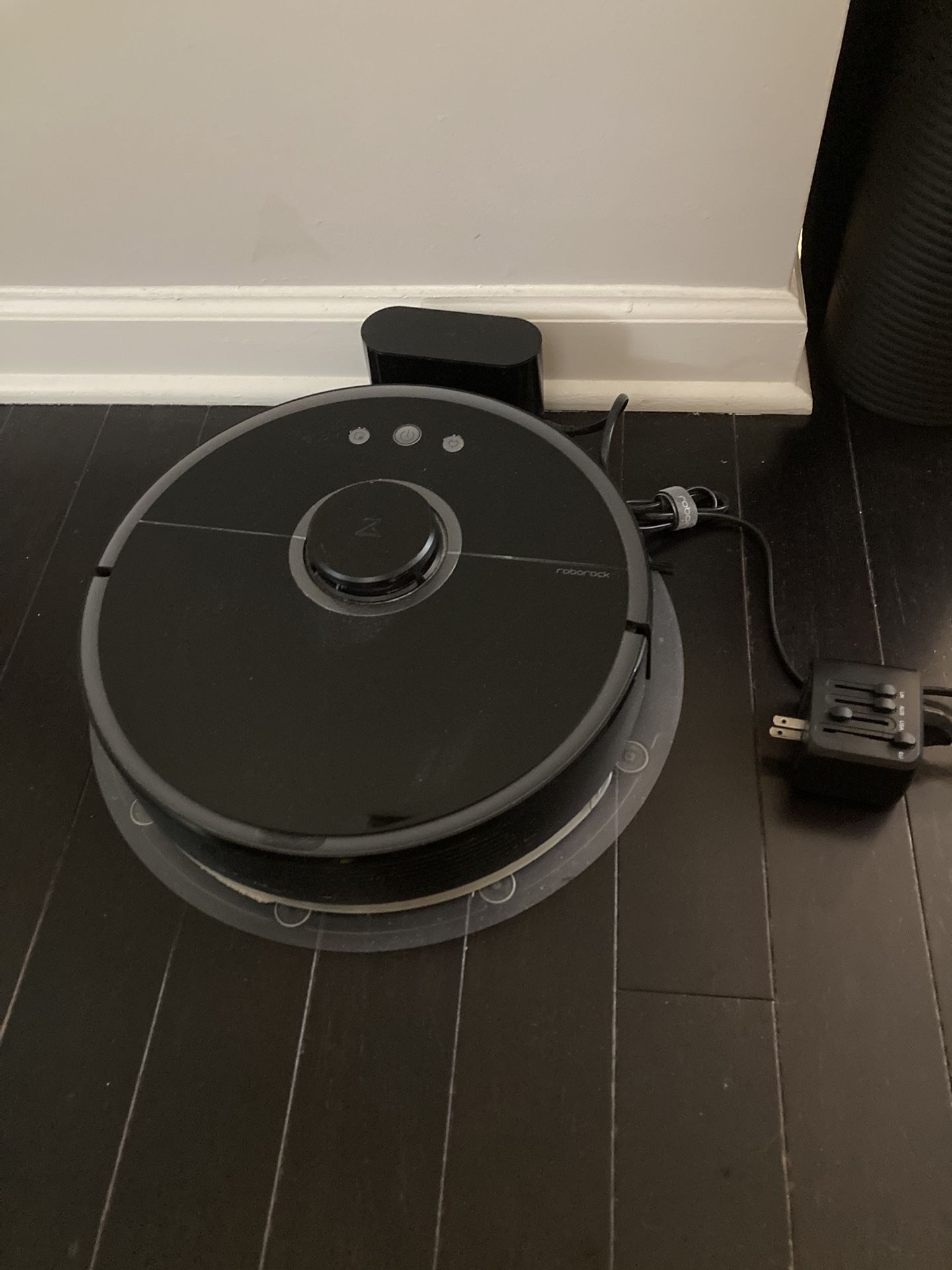 Roborock S5 Vacuum Cleaner And Mop