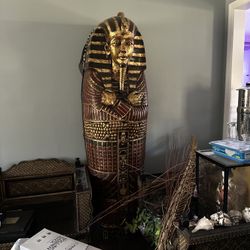 Egyptian Sercaughagus Bookshelf