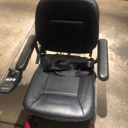 J6 Mobile Chair