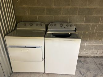 Whirlpool full size W/D