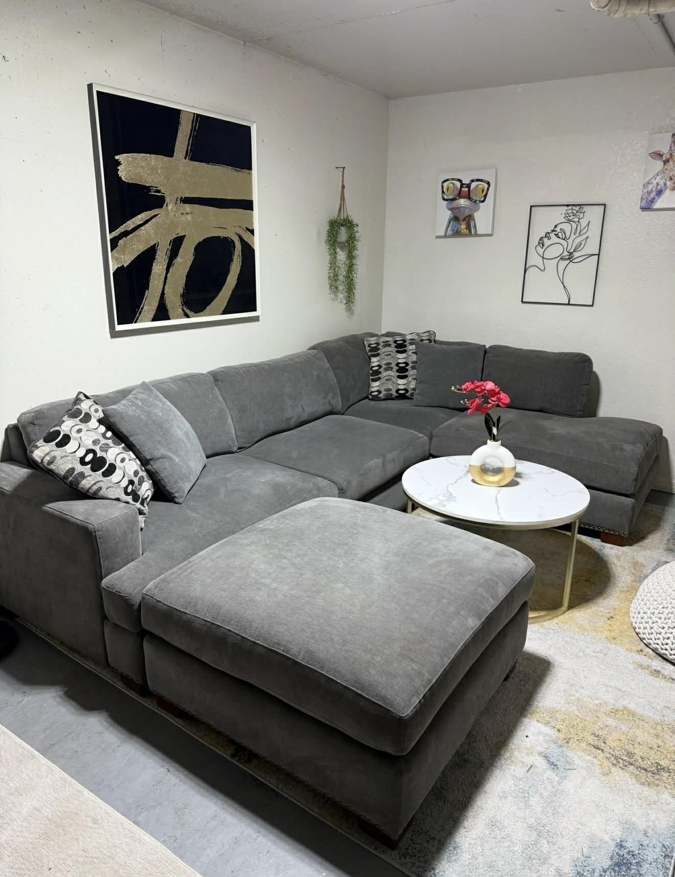 Modern Gray U Shaped Family Couch 