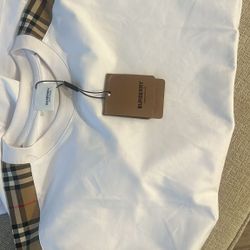 Burberry T Shirt