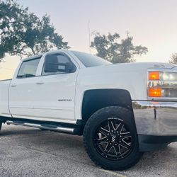 🛻🛻2015 CHEVY SILVERADO 2500 DIESEL