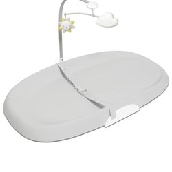 Skip Hop changing Table 
