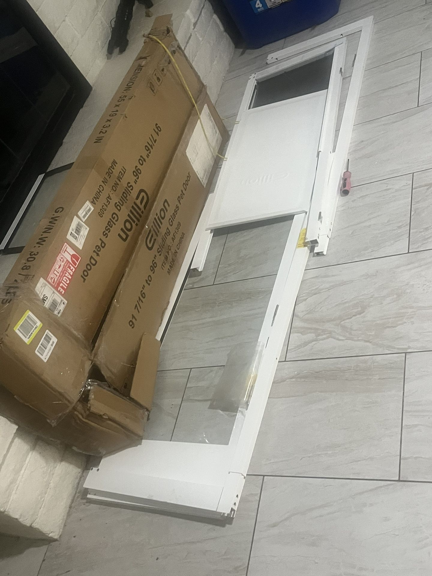 Eillon Sliding Glass Door for pets