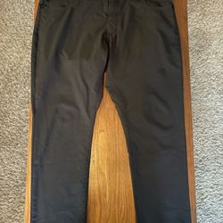 Black Nike Dri-Fit 38x32