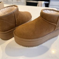 Women’s UGG Ultra Mini Platform