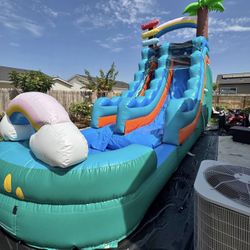 20ft Water Slide!