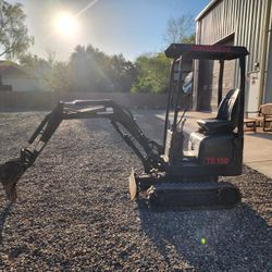 Takeuchi Mini Excavator 