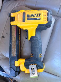 Dewalt Cable stapler