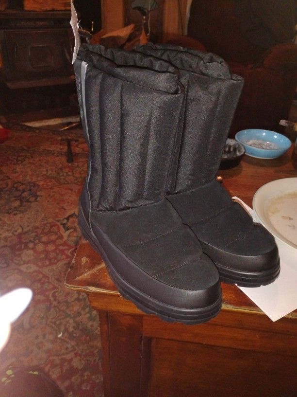 UGG Women's Boots