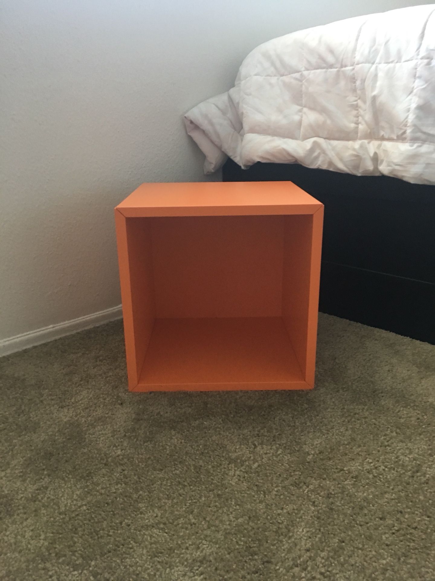 IKEA Eket Orange Cube