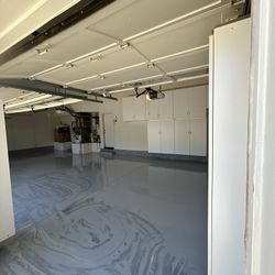 Floors Garage Transformation 