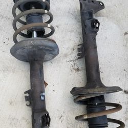 E36 Sedan Oem Struts Springs 