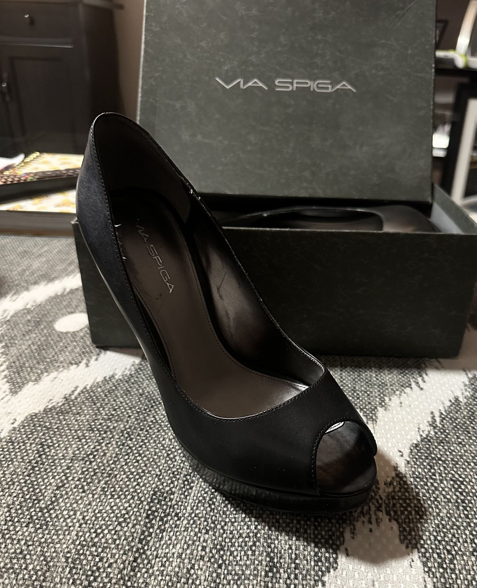 Via Spiga Black Peep Toe Heels - Size 8