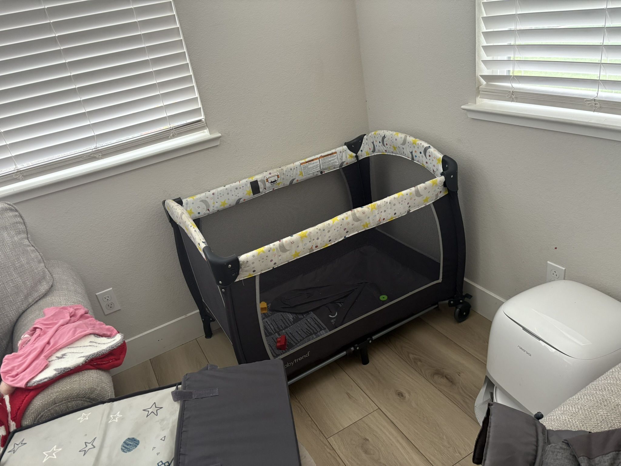 Baby Playpen/Nursery Center