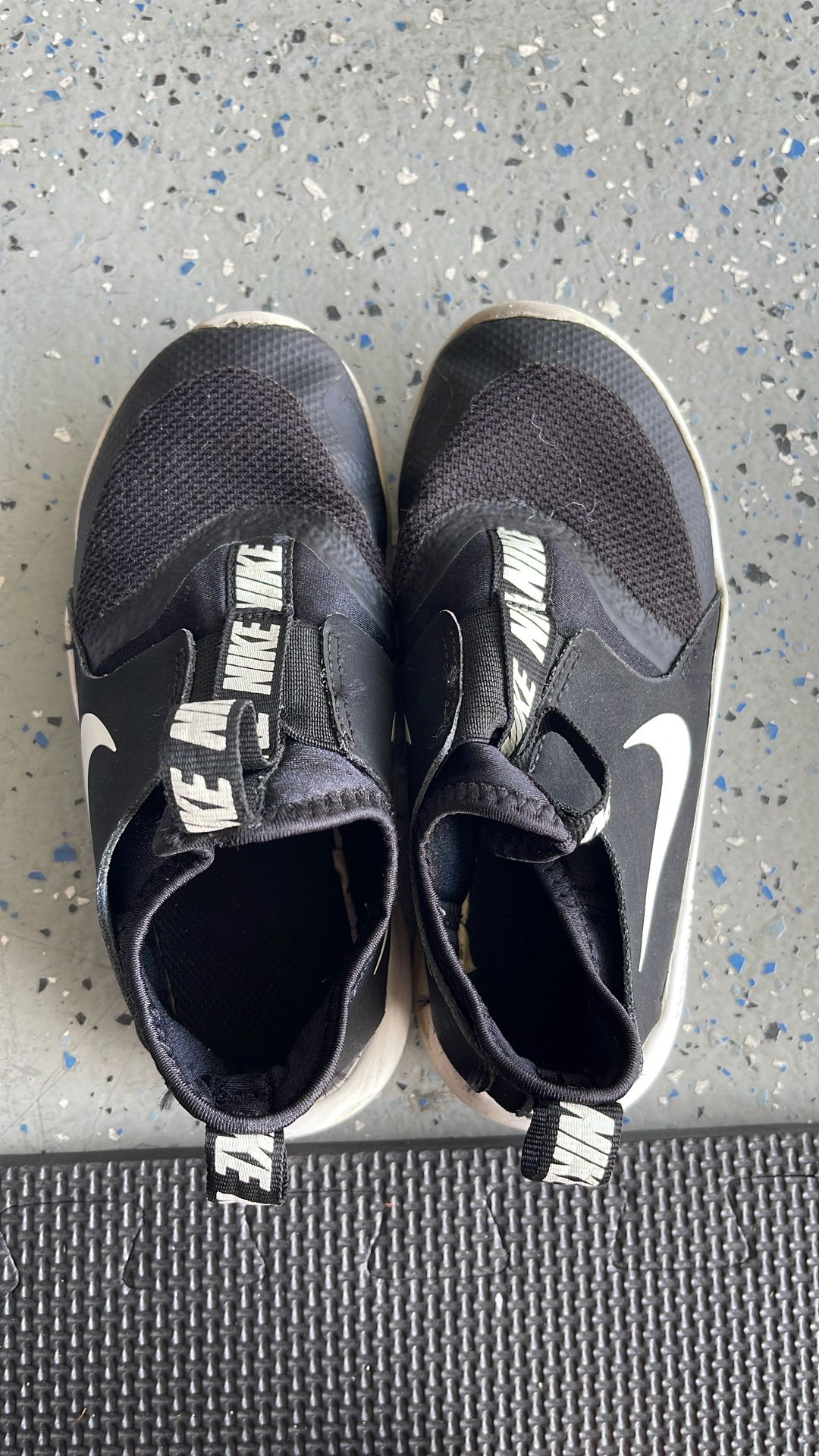 Nike Size 12c Kids $10