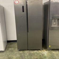 Frigidaire Side By Side Refrigerator 9I3E