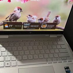 HP ENVY x360 2-in-1 Laptop i7 | 512GB SSD + Case
