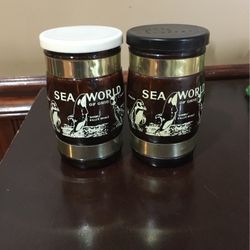 Vintage Sea World Glass Barrel Salt& Pepper  Shakers